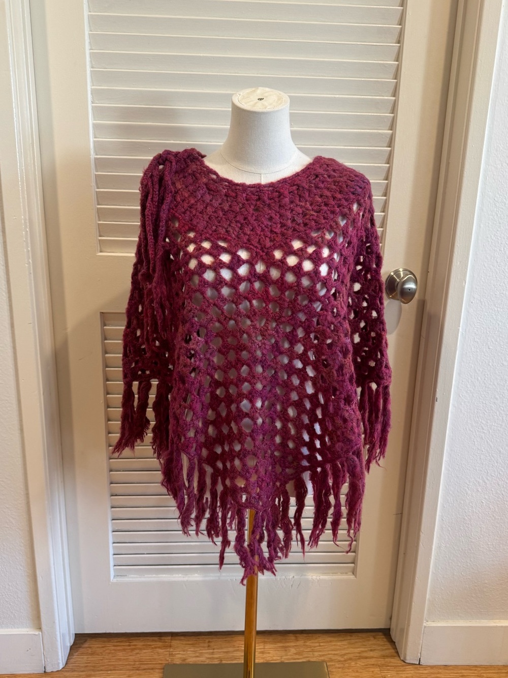 NWT Max Studio fuchsia knit poncho